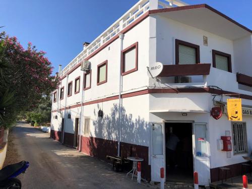 Algarve, renovated T1 apartment in S Bras de Alportel