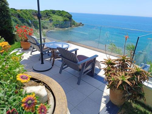 Seahorse Bay Beach Villa Halikounas