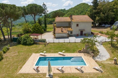 Villa with Garden View