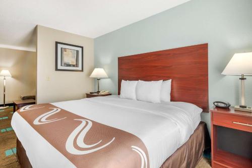 Quality Suites Kansas City International Airport in Kansas City, USA