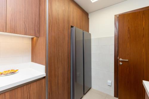 Amazing DEAL! Stunning 3BR Apt with Huge Terrace - JVT, Dubai (foto 9)