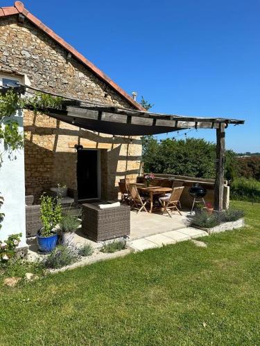Maison d'Amis Des Hirondelles in Lempzours