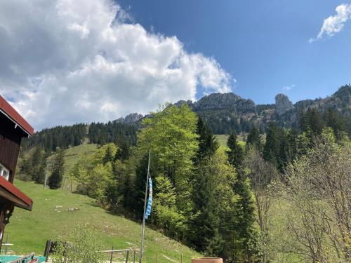 ciao-aschau Haus zur Burg Ap112 Burgblick