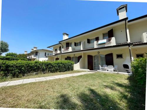 Wonderful villa with huge pool and barbecue - Accommodation - Porto Santa Margherita di Caorle