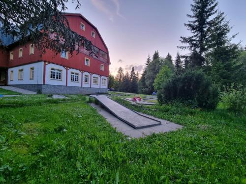 Hotel Lesní Chata - image 10