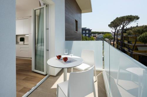 The Palm Riccione 4