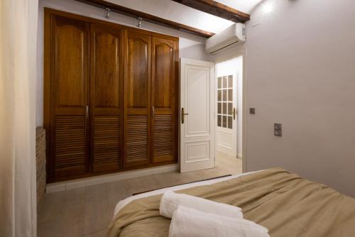 FLORIT FLATS - The Old Town Apartment