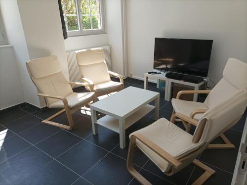 B&B Salins-les-Bains - O'Couvent - Appartement 79 m2 - 2 chambres - A512 - Bed and Breakfast Salins-les-Bains