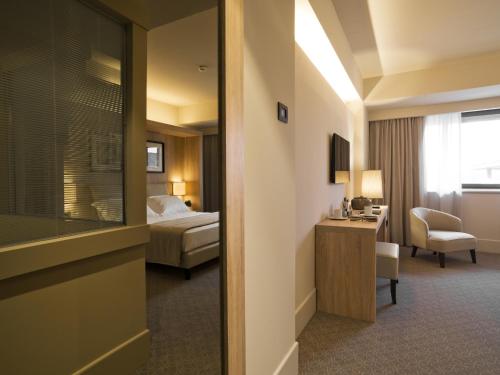 A.Roma Lifestyle Hotel - image 11