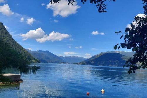 La terrazza sul lago