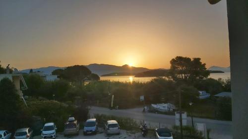3 Island View Hotel – Nidri, GA
