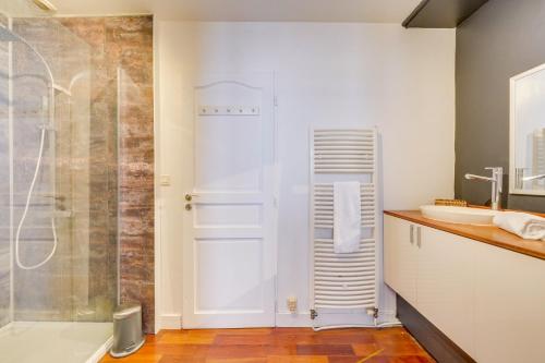 Le 22 - Magnifique appartement en plein cœur des Chartrons, Bordeaux (Foto 4)