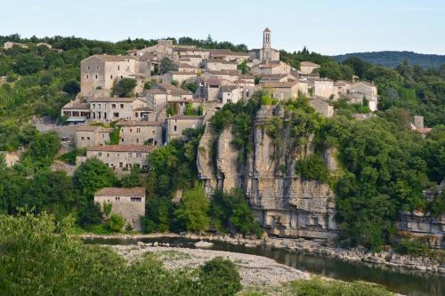 Mobile home 6 places camping 5 Vacances Gorges de lArdeche