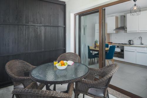 Apartments Špadići - image 11