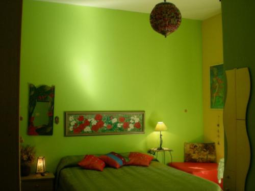 1 queen bed