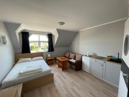 1 double bed, 1 sofa bed