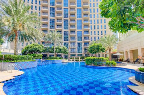 Dream Inn Apartments - Standpoint Tower - image 11