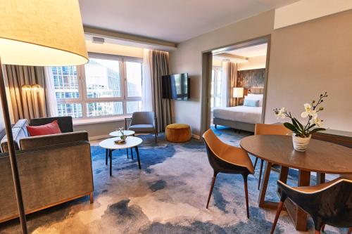 Steigenberger Hotel Hamburg, Hamburgo (foto 11)
