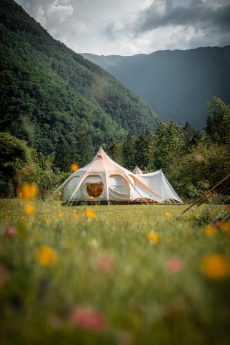 Glamping Gozdna Jasa - Hotel - Bovec