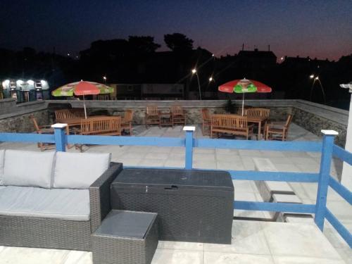 Anglesey home by the sea in 阿姆盧赫