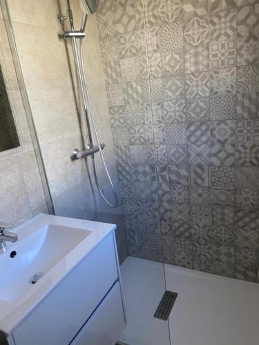 monteleone monteleone