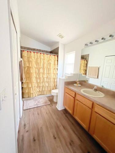 Clermont Vacation Homes by DWS Vacation - image 11