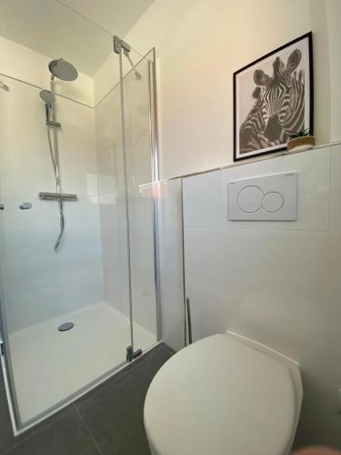 Shower, Gmiatliches Eck in Eberfing
