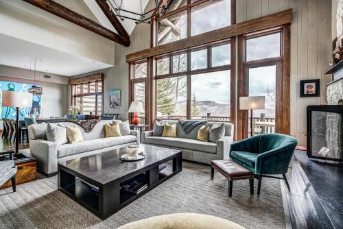 Bachelor Gulch Horizon Pass Private Townhome in Beaver Creek, USA