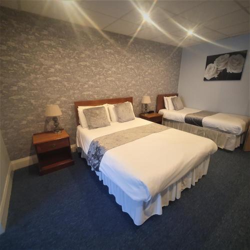 Burley Court Hotel - image 13