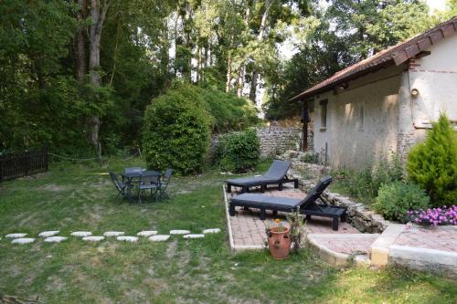 陽台/露台, Lapis Domus in 弗蘭科爾