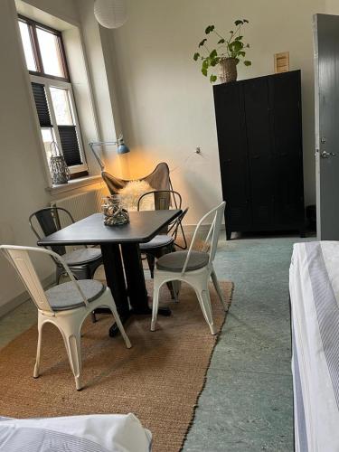 Room 14 - Hawkraft kulturhotel, Vestervig (foto 2)