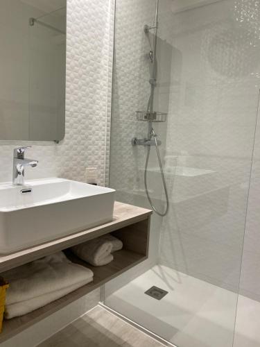 Hotel Saint Clair Bord de Plage - image 14
