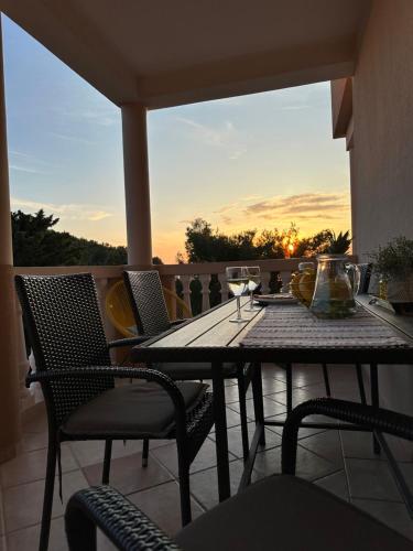  Apartments & Rooms Marela in Drage