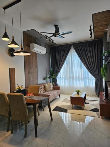 Luxury Troika Kota Bharu by Aura Troika in Kota Bharu