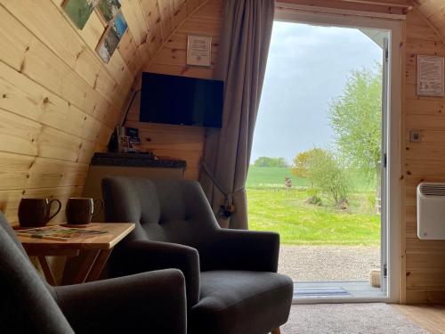 Surrounding environment, Waterpump Pod for 2 adults with ensuite in the Suffolk Countryside in Badingham