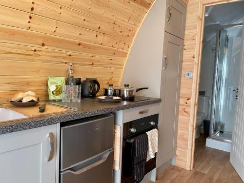 Kitchen, Waterpump Pod for 2 adults with ensuite in the Suffolk Countryside in Badingham