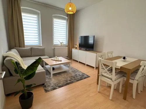 Große Ferienwohnung für Gruppen und Familien bis 8 Personen mit Balkon in Erfurt, Deutschland