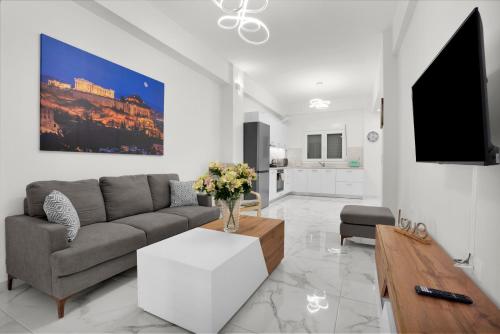 Athenian Destiny Suite, Atene