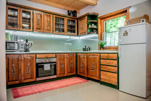 ห้องครัว, Central Chalet in บัลวันยอส