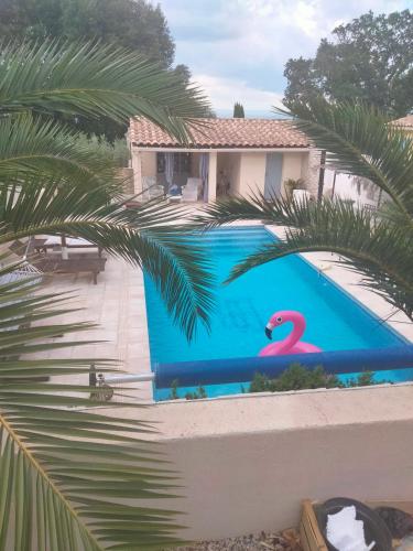 Gite Au fond du jardin in Saint-Saturnin-les-Avignon