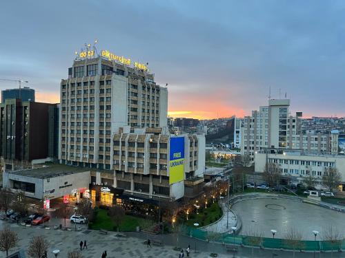 Super Central & Panoramic Nick's Apartment, Priština (fotografie 2)