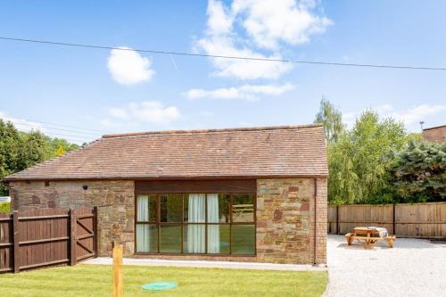 The Barn in Longhope - Luxury Barn Conversion