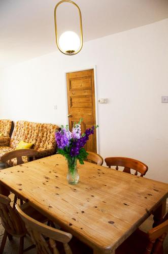 Lovely cottage with private garden in Penryn