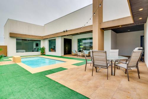 McAllen Getaway with Outdoor Pool and Patio!