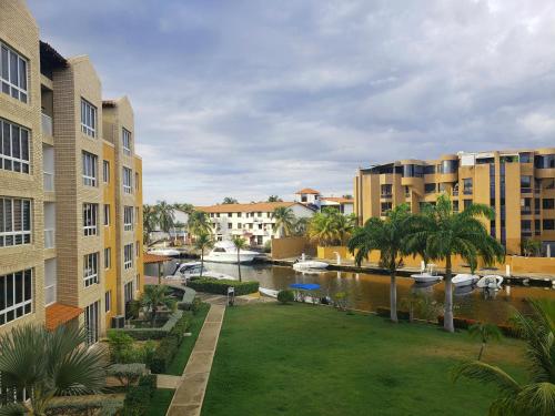 Confortable apartamento en Marina del Rey Lecheria in 푸에르토 라 크루스