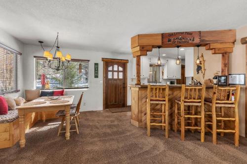 Piece of Paradise in Big Bear Lake, USA