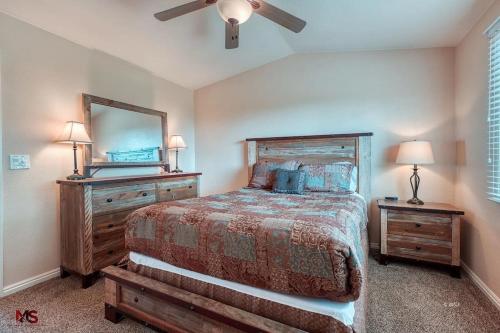 3BR / 2BA Townhome with Pool, Patio, WiFi, Washer/Dryer, Kanab (photo 4)