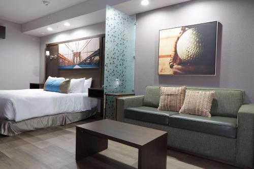 Best Western Premier Executive Residency Grand Texas Hotel - image 12