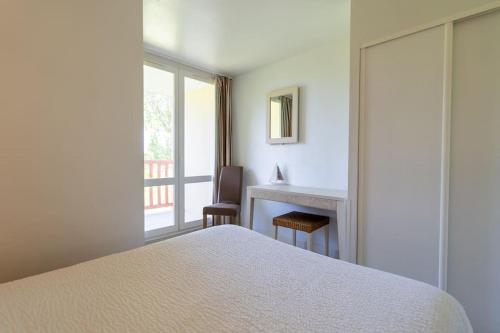 Paris Plage Vacances - Bel appartement avec piscine, tennis et parking