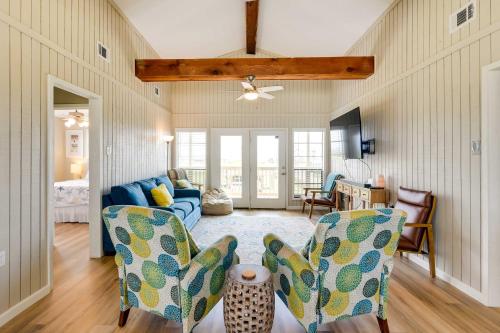 Near Boat Ramp: Home w/ Deck & Grill in Freeport in San Luis Island (TX)